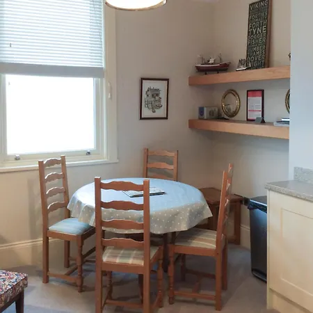 Holiday home 5 - 28159 Filey